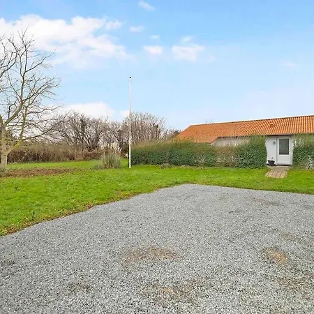 Flot Renoveret Sommerhus, Taet Pa Vandet Holiday home Frorup
